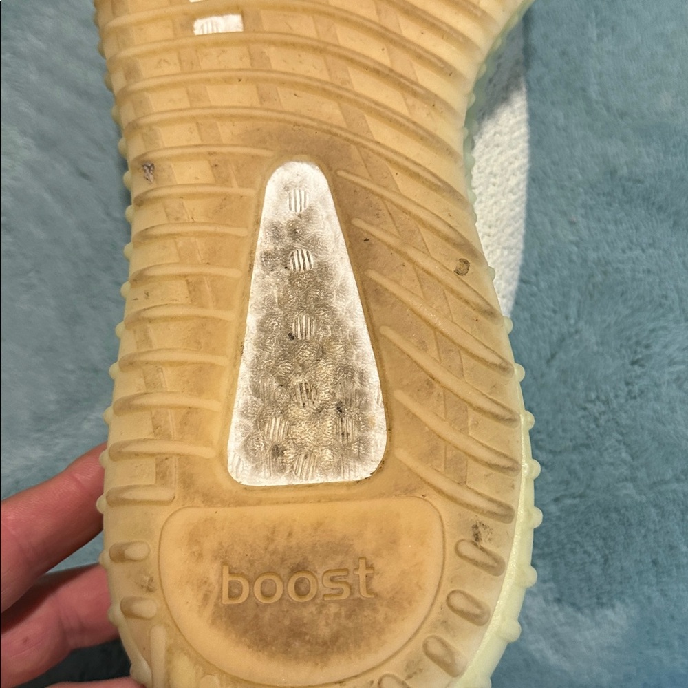 adidas Yeezy Boost 350 V2 Cream Yellow Sneakers - Picture 9 of 11